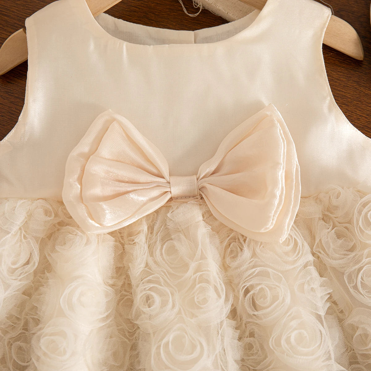 Rosette Belle Champagne Sets